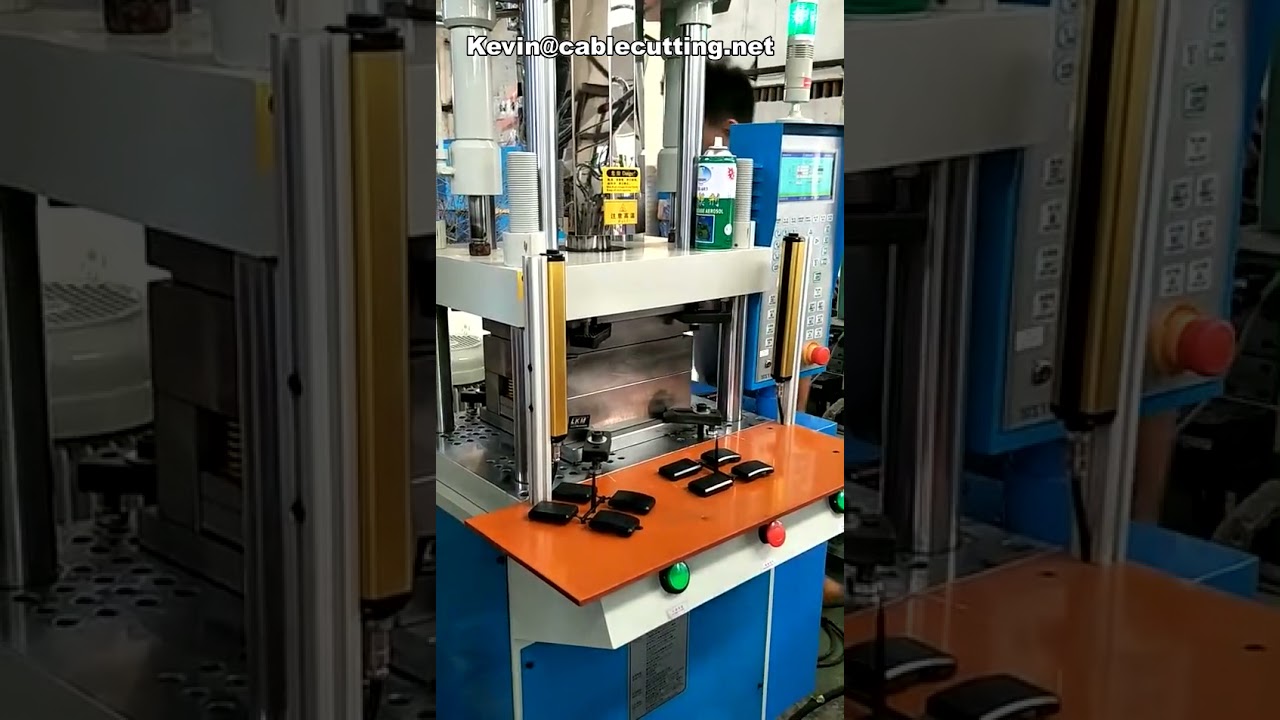 Manual Metal Insert Memory Card Plastic Injection Molding Machine
