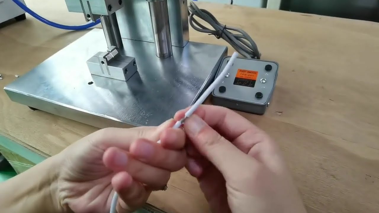 Pneumatic Middle Stripping Machine for Wire Processing | Free Proofing