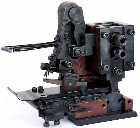 OTP横送端子压接模具